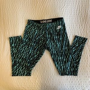 Nike Leggings Size M
